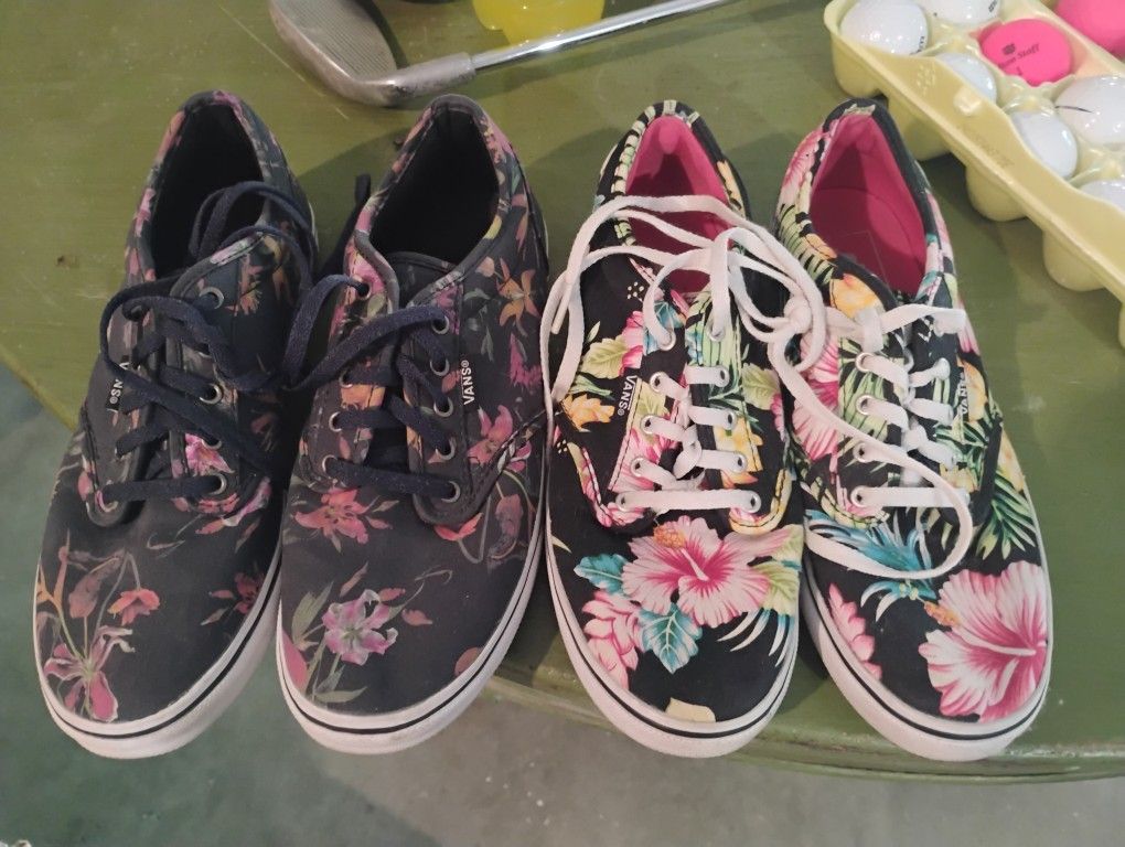 Ladies Vans Size 6.5 (2 Pair)