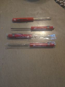 Small Snap-On Flathead Screwdrivers