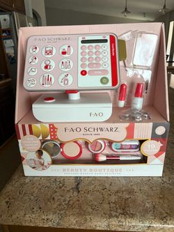 FAO Schwarz Beauty Boutique Pretend Makeup Shop Register