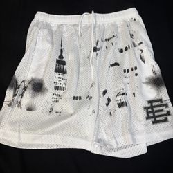 Eric Emanuel shorts city skyline size large