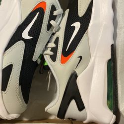 Nike Air Max Bolt