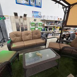 Diseño, confort y estilo para tu exterior (set de patios)