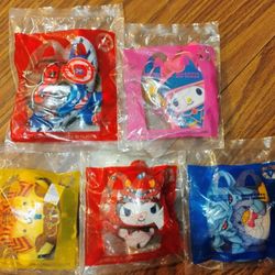 🌟New Sealed McDonalds '24 Happy Meal Toy Lot - 4 Yu-Gi-Oh! x Hello Kitty, 1 Marvel Captain America