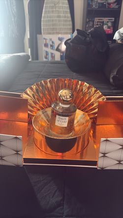 Touch of gold perfume by Bath and body Works