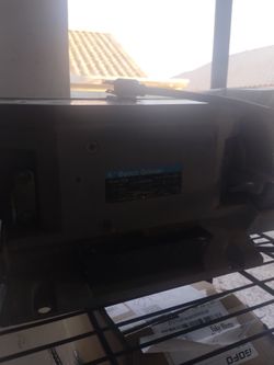 6 INCHBENCH GRINDER WITH 2 GRINDING WHEELS FROM JC PENNEY