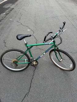GT Outpost Mountain Bike