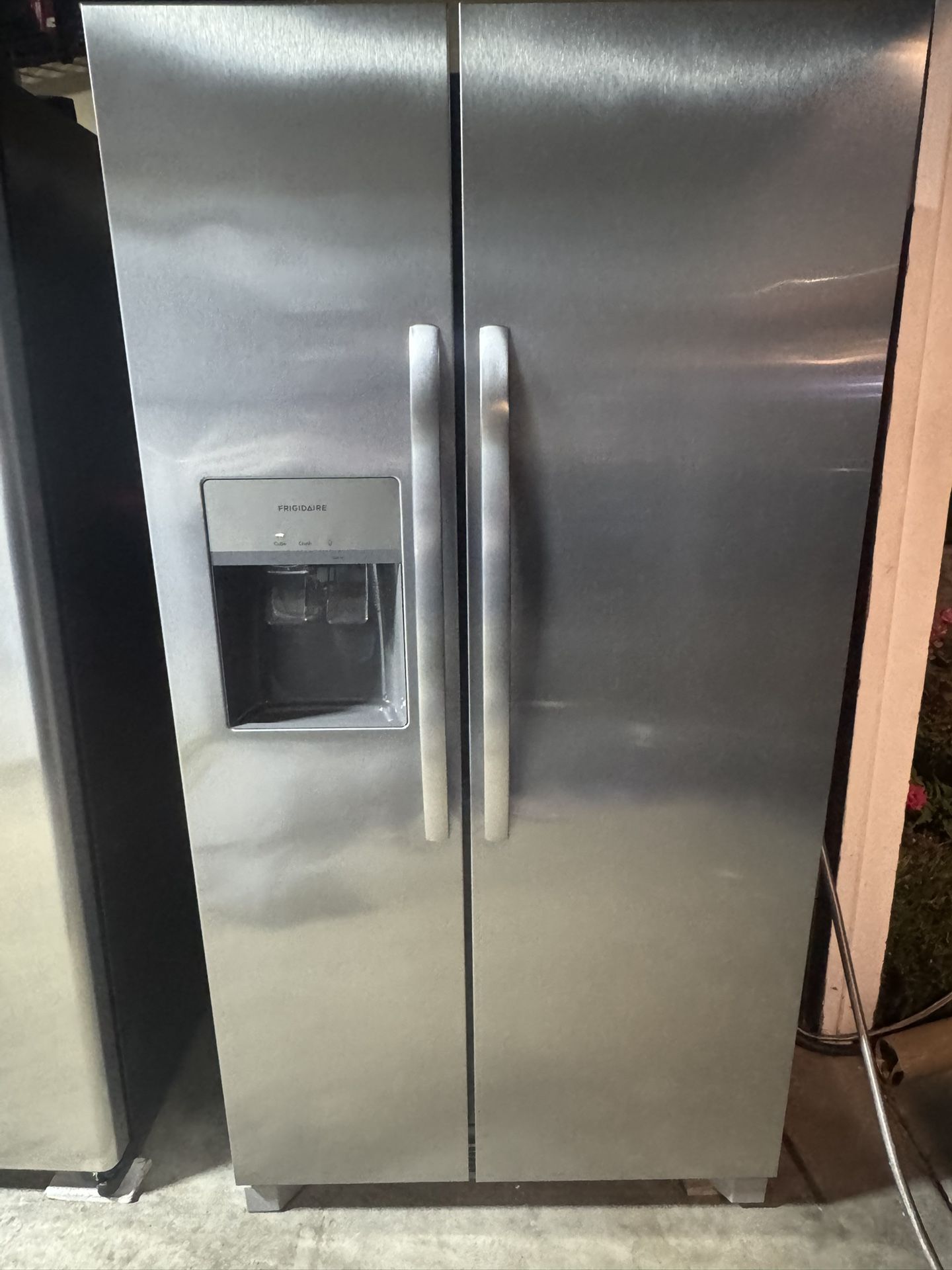Side By Side refrigerator
