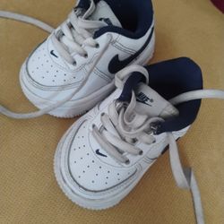 Baby Shoes 