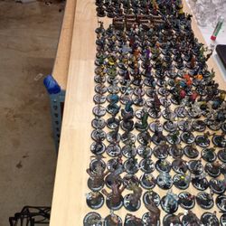 Lot Of 350 Mage Knight Figures