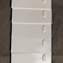 5 White Plastic Drawer Organizers