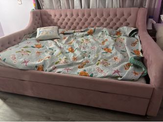 Daybed Pink