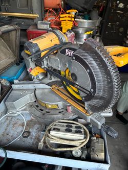 Dewalt