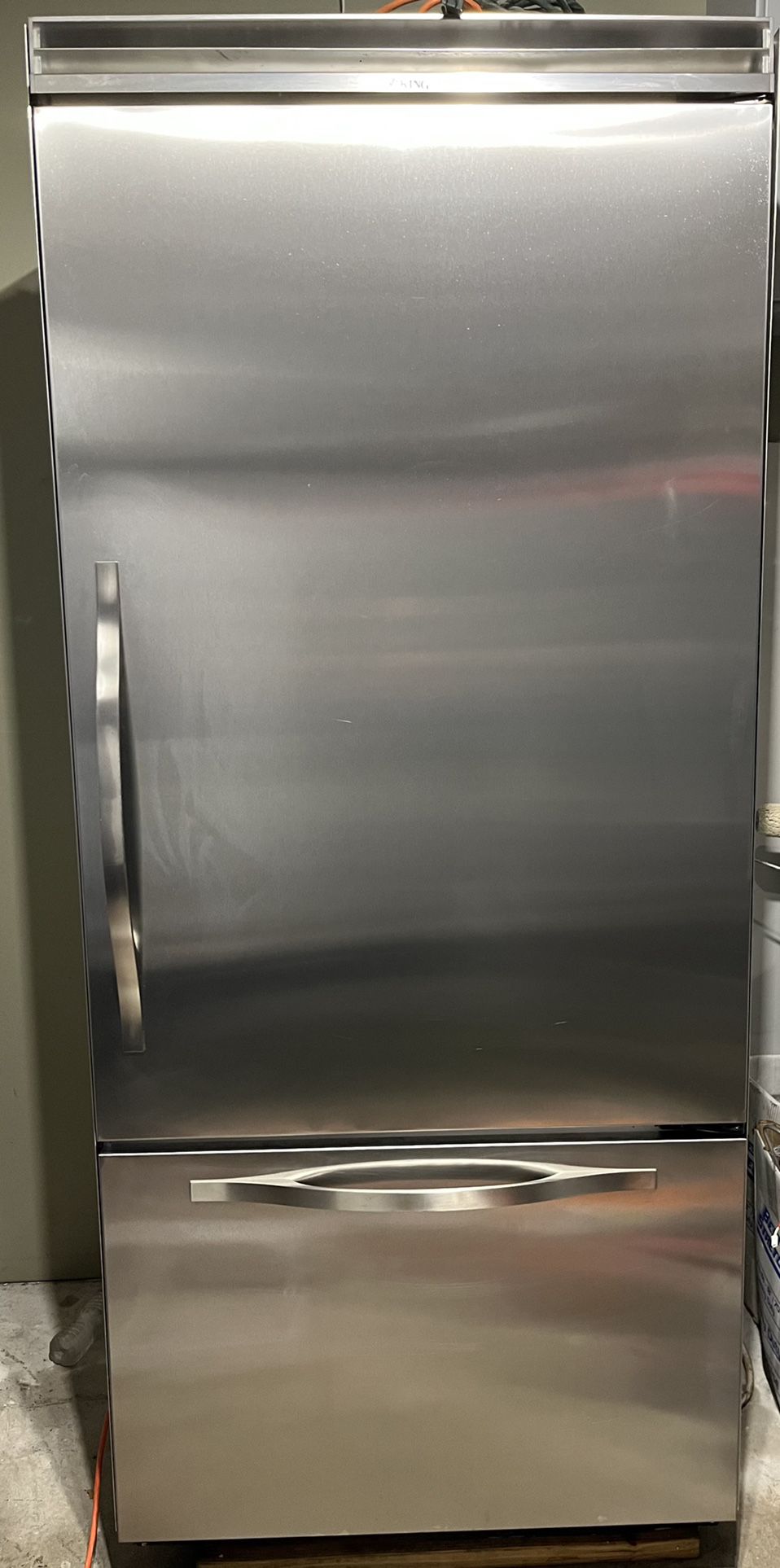 36 Inch Viking Bottom Freezer Refrigerator