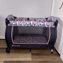 Pack n Play Pen