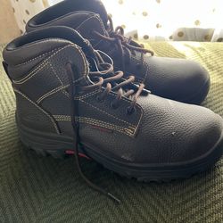 Sketchers steel toe mens work boots size 11.5