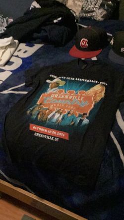 Greenville Country Music Fest 5-year anniversary mens t shirt size small unisex in Greenville, South Carolina.