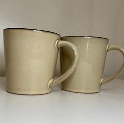 set of mugs