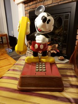 Mickey mouse phone