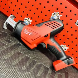 Milwaukee M18 18V HACKZALL Reciprocating Saw (Tool-Only)