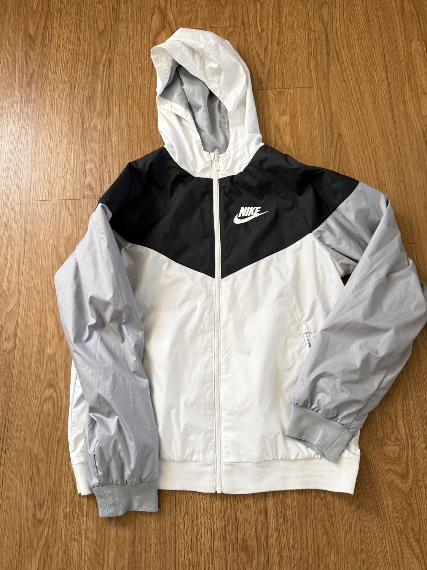 Boy Clothes Nike Windbreaker Jacket Size XL (18/20)