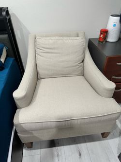 Single couch