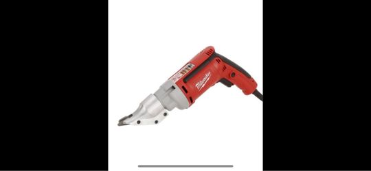 Milwaukee 6.8 Amp 18-gauge shear