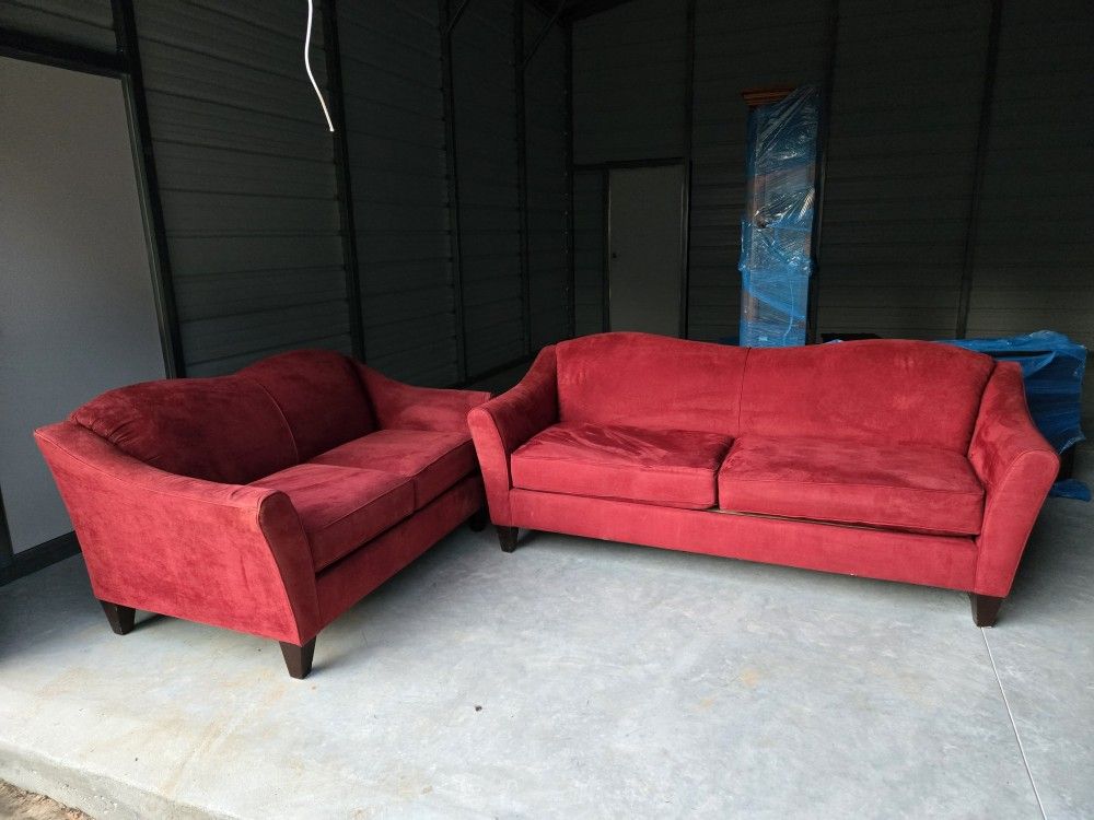 La-Z-Boy Sofa And Loveseat Set Plus Ottoman