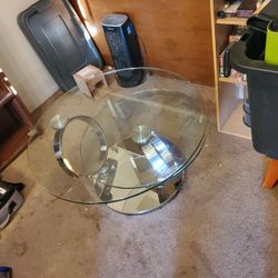Awesome Glass Rotating Coffee Table