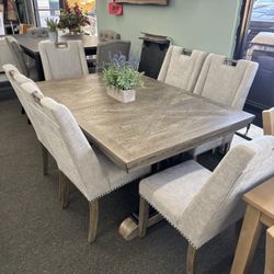7 Pc Dining Table