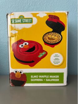 Elmo waffle maker