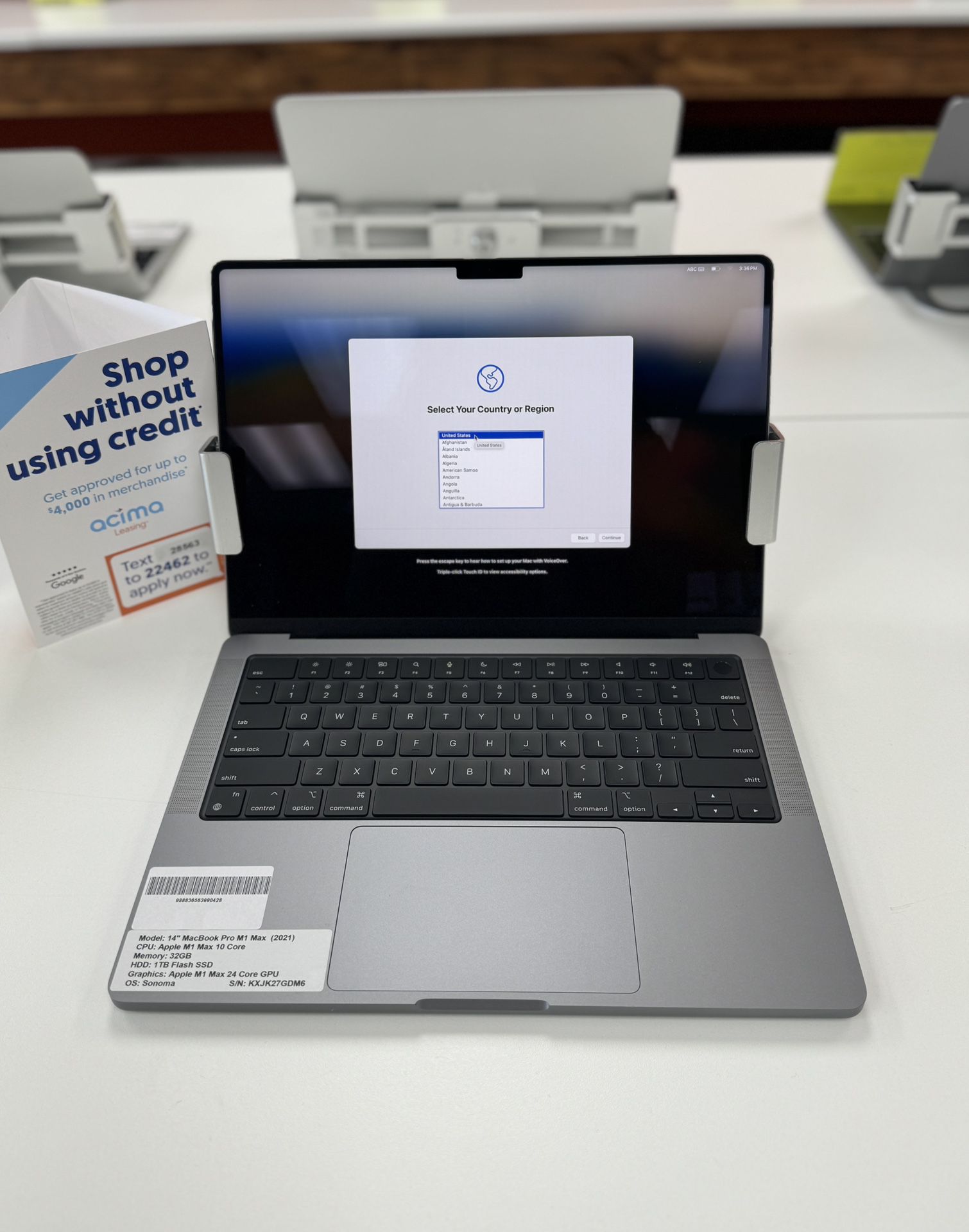 14" MacBook Pro M1 Max 10 Core * 32GB RAM * 1TB SSD  * Financing Available 