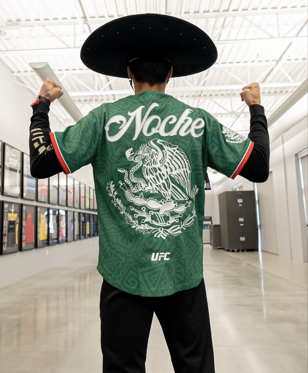 UFC Noche Mexico Jersey 2023 XL Adult NEW SOLDOUT