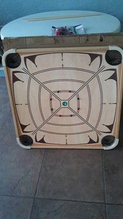 CARROM GAME BOARD LIKE NEW CONDITION PICK UP FTPIERCE 