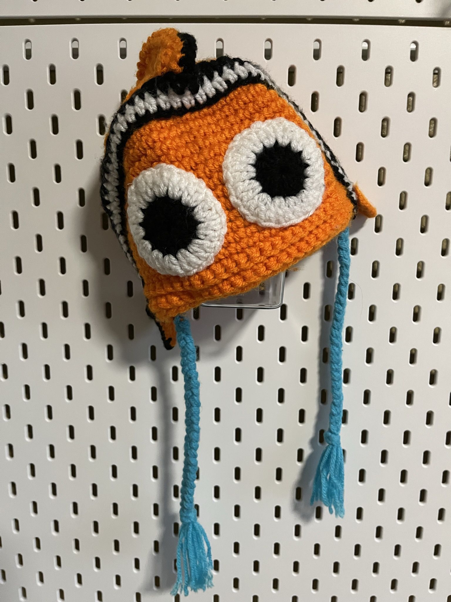 Finding Nemo crochet beanie