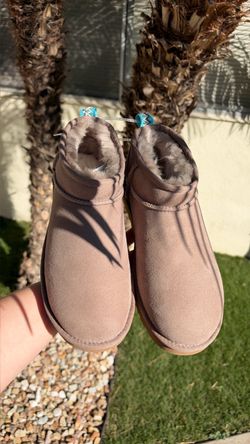 Uggs ultra mini boots