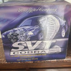 1:4 -scale Ford Mustang Cobra 4.6 Liter DOHC Engine Limited Edition Adult Collectible