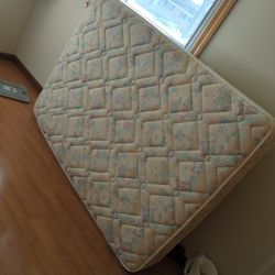 Full Size Mattress & Box Spring