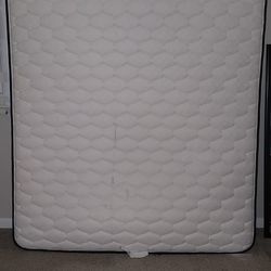 Queen Mattress An Queen Box Spring 