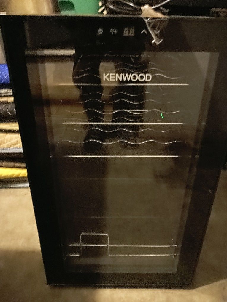 Beverage Cooler/Wine Cooler Brand Kenwood