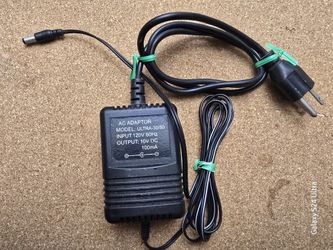 AC Adaptor Ultra 30/50 120v 60 hz Input 10Vdc Output