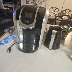 New In Box Keurig Set Dont Need 