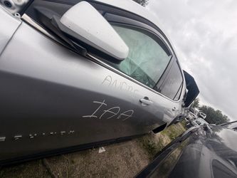 Driver doors equinox 2020