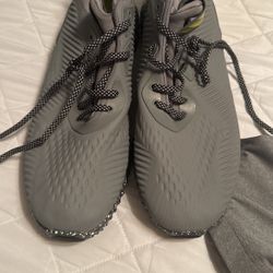 Comfortable Adidas Shoes! Size 12