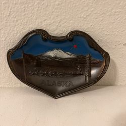 Vintage painted picture on metal Alaska made in Japan. Dog sleds with totem