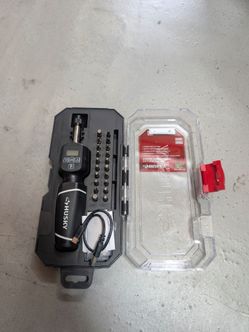 Husky 8-40 in./lbs. 1/4 in. Drive Electronic Torque Screwdriver – New