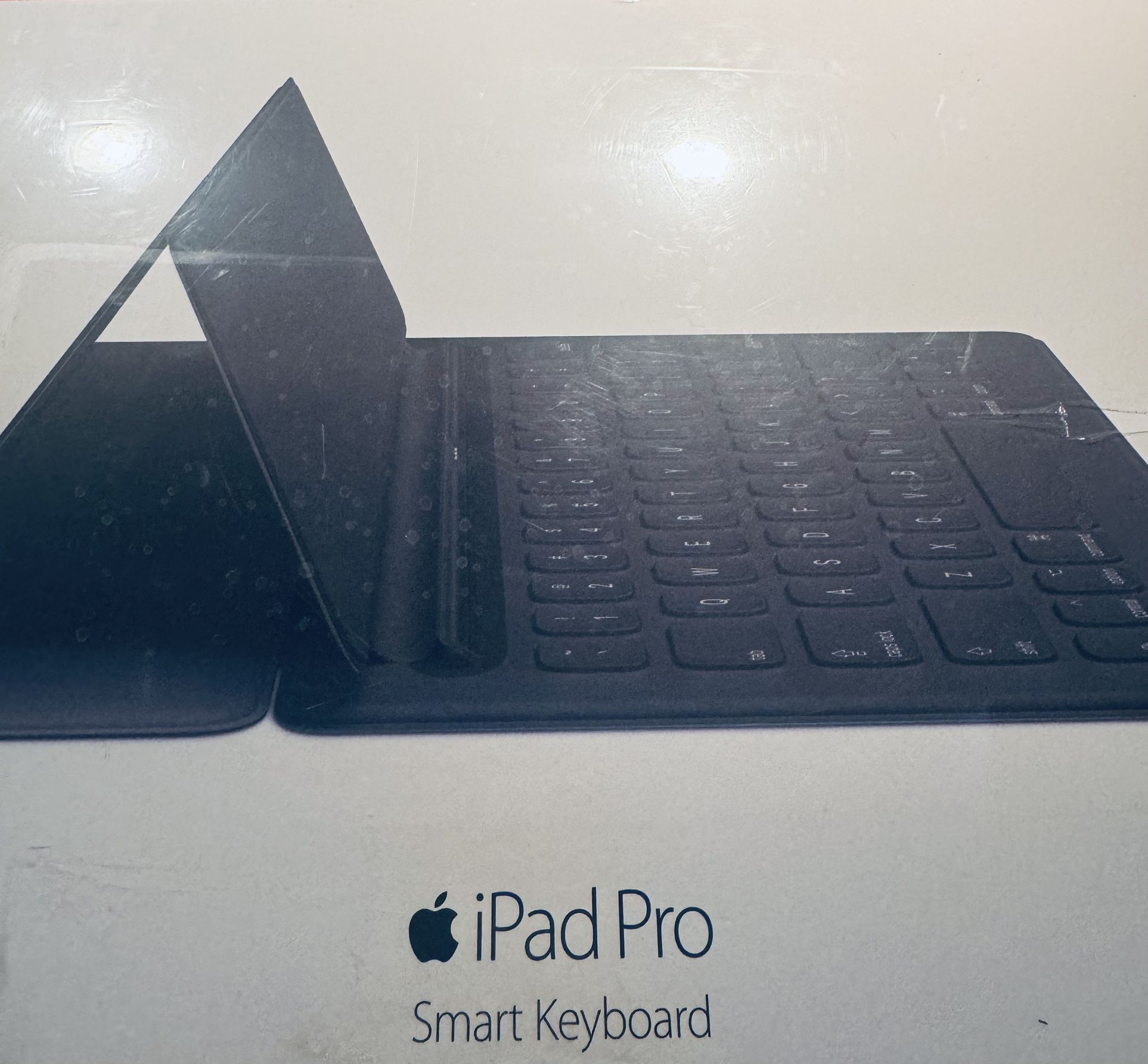 Apple iPad Pro Smart Keyboard (Gens 1-2)