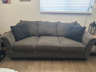 Gray 3-Seat Couch. Need it gone today or early tomorrow