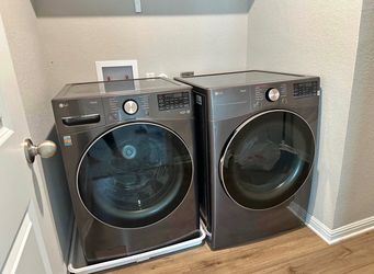 LG Black Steel Washer and Dryer Set