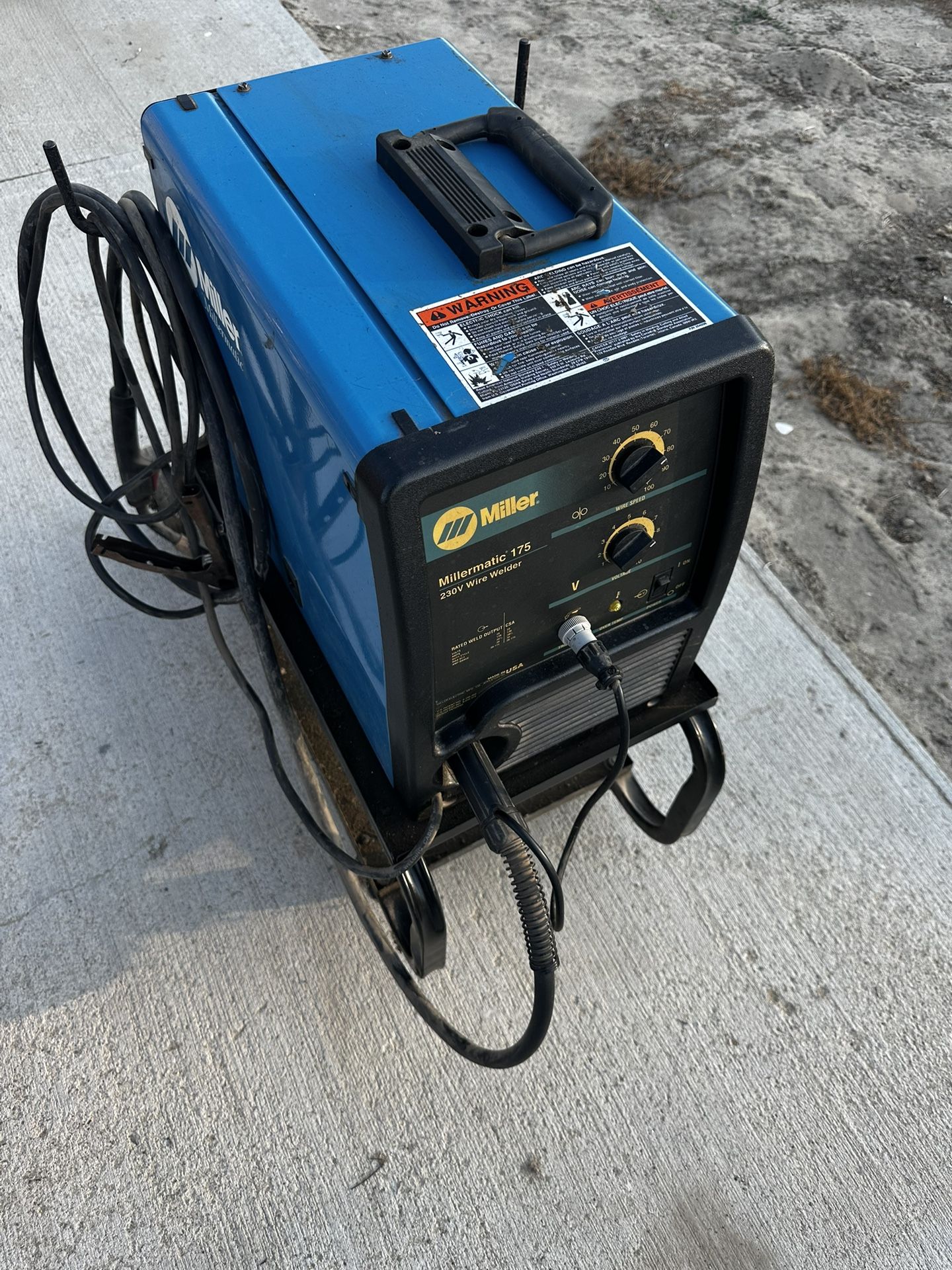 Welder Miller Millermatic 175 220V Compact