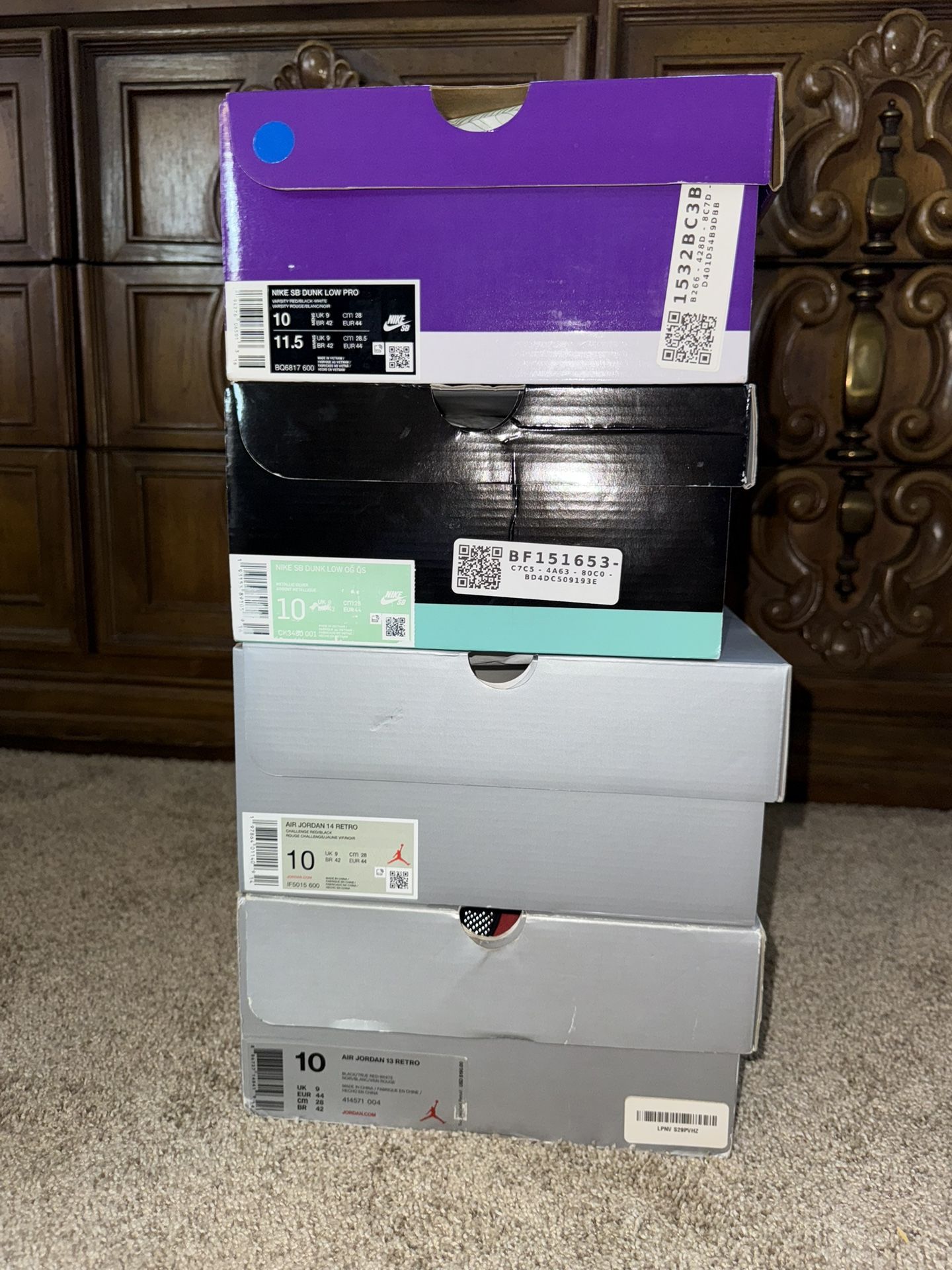 All Four Shoes Sold Together, 2 Dunks & Jordan Retros.